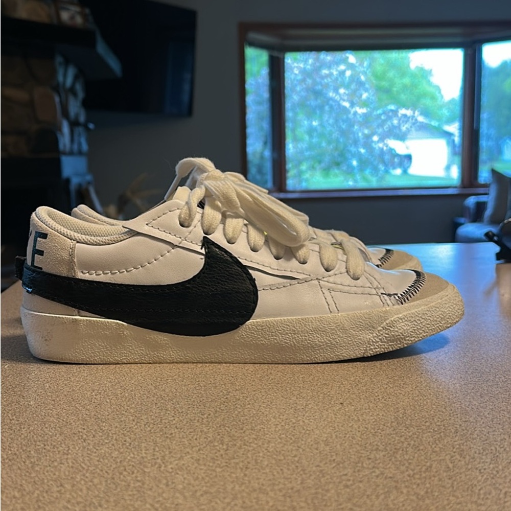 Nike Blazer Low 77